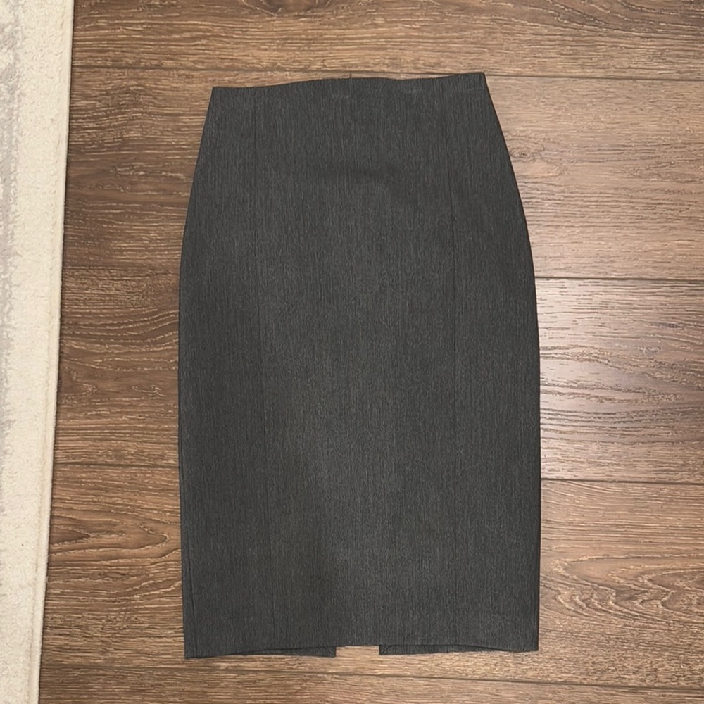 Gray Knee-Length Pencil Skirt for Work